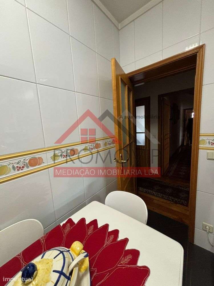 Apartamento T3 - Último Piso com Terraço no Centro Santo Tirso-10