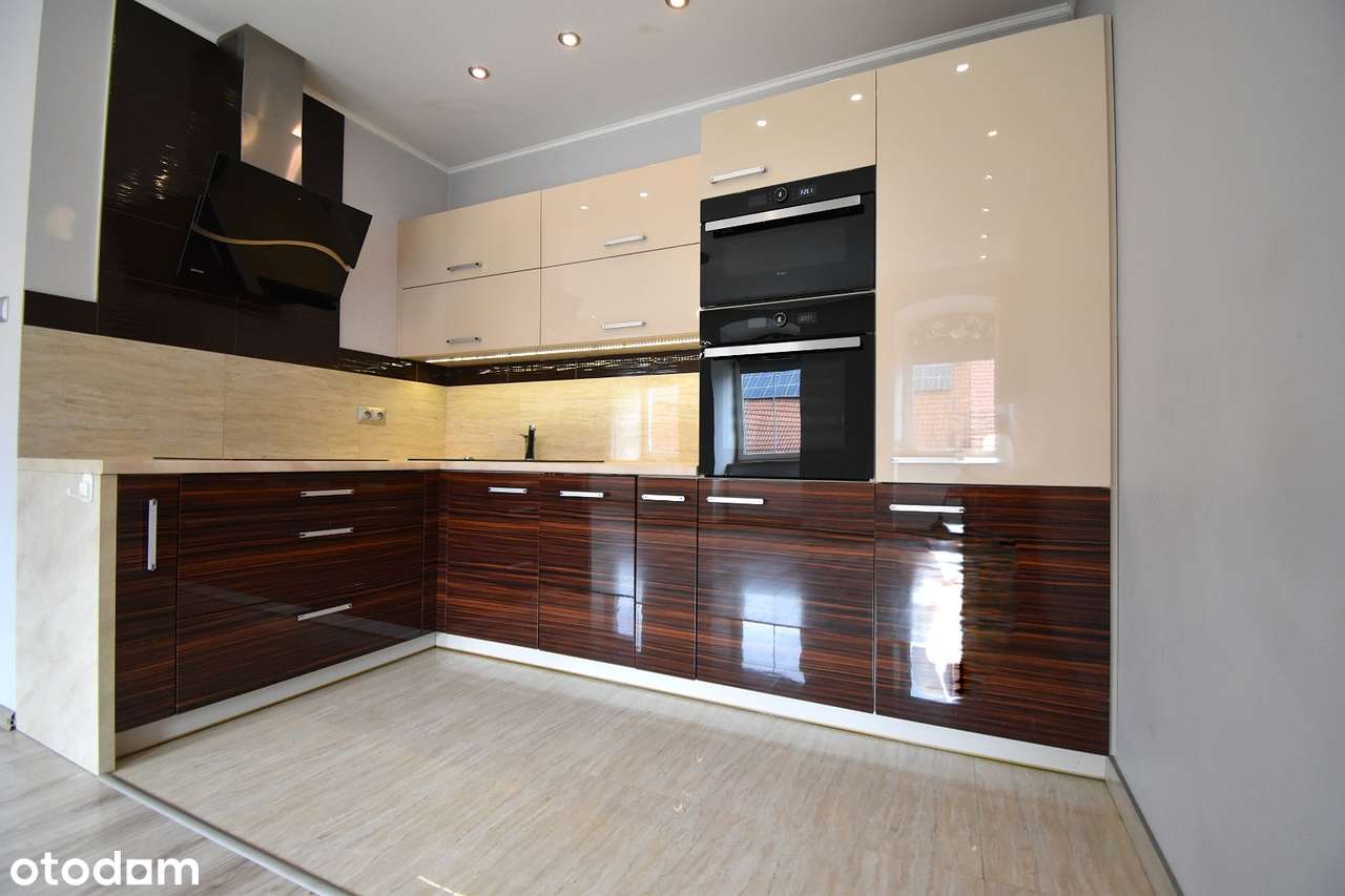 Przestronne Mieszkanie 2 pokojowe na 1 piętrze w centrum - 61,80m2-2