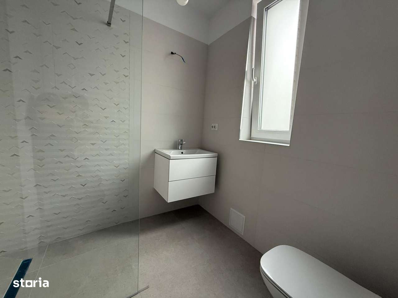 Casa/Vilă P+1 cu 4 camere de vânzare - Sânpetru-9