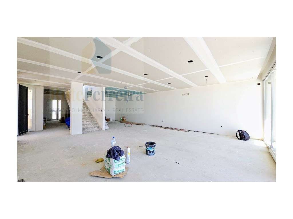 Moradia T4 Nova na Ericeira com Piscina!!!!-9