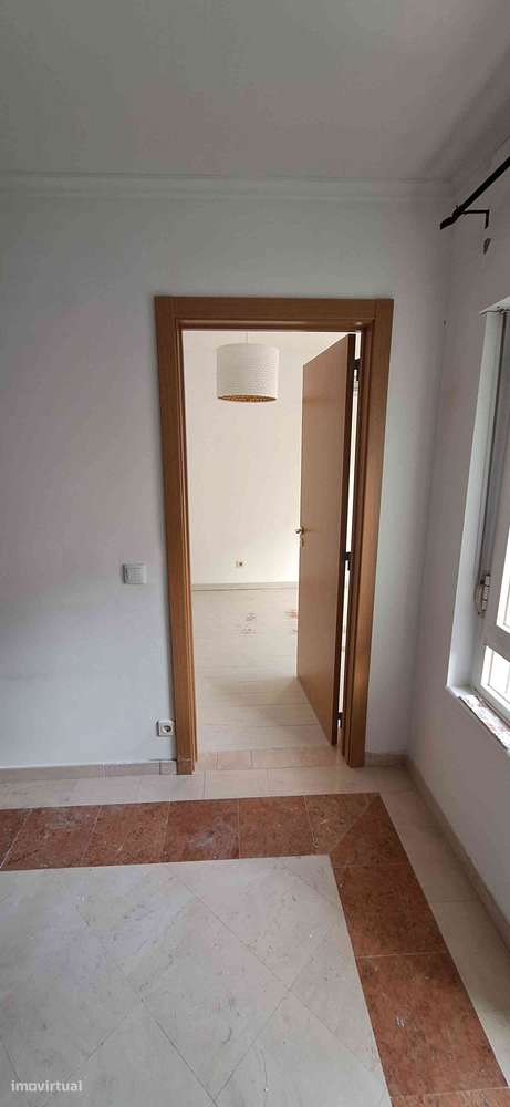 OPORTUNIDADE | Apartamento T3 na Caparica – 245.500€ - Grande imagem: 5/10