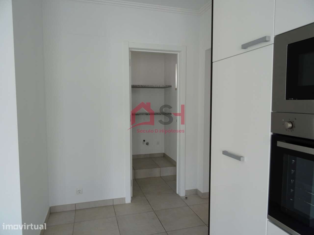 *Moradia T3 + 1, com Vista de Mar Na ERICEIRA *-7