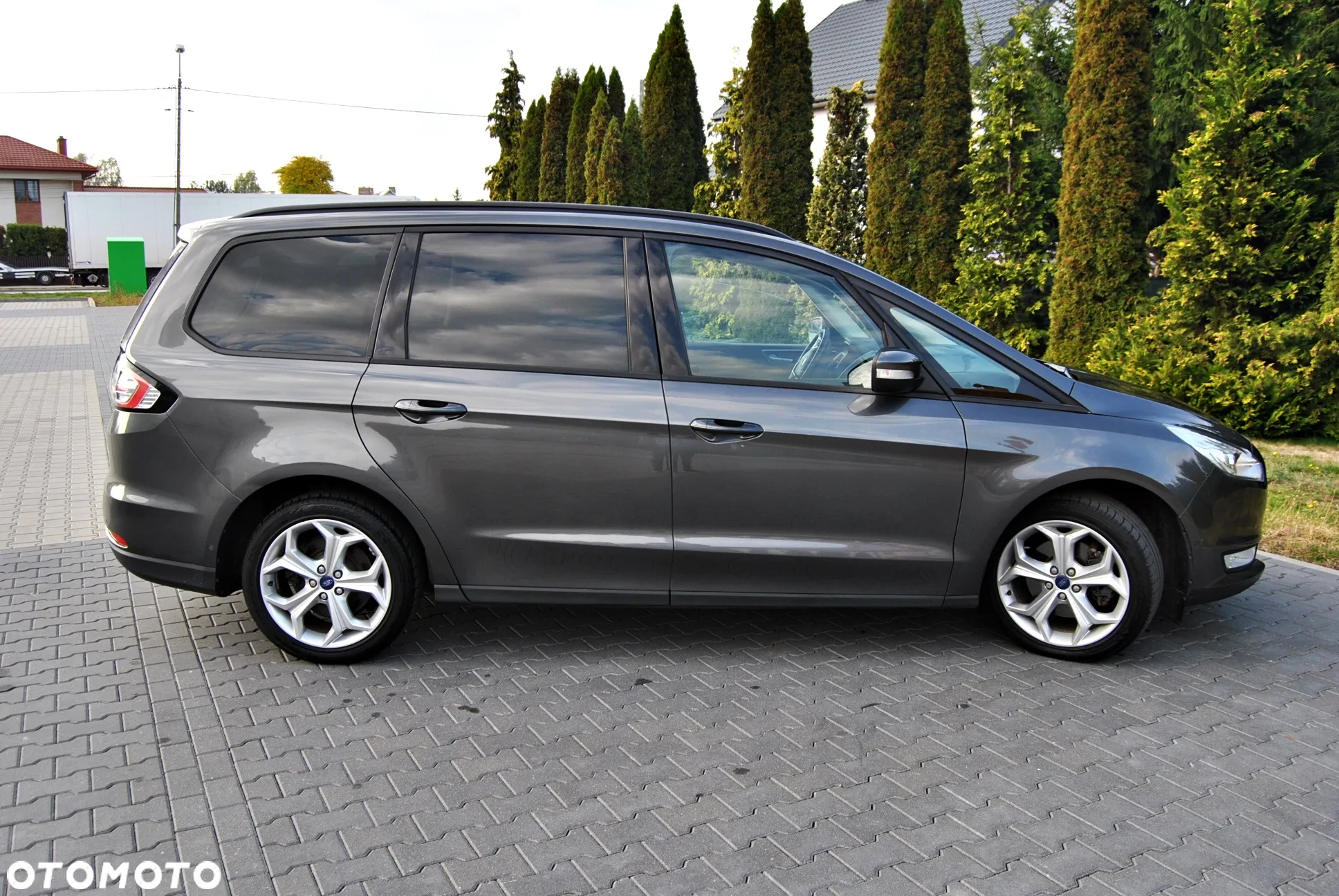 Ford Galaxy 2.0 TDCi Titanium - 24