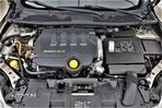 Renault Megane III Coupe 1.9 dCi - 40