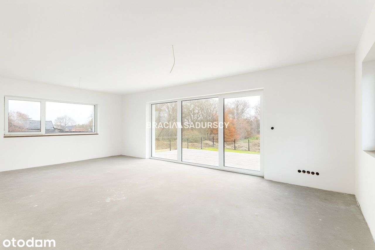 Nowoczesny dom z widokiem na staw, 5 sypialni! - Pełny obrazek: 5/20