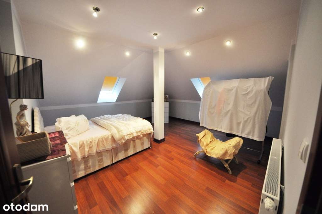 Na sprzedaż – wyjątkowy, komfortowy dom w Opolu-18