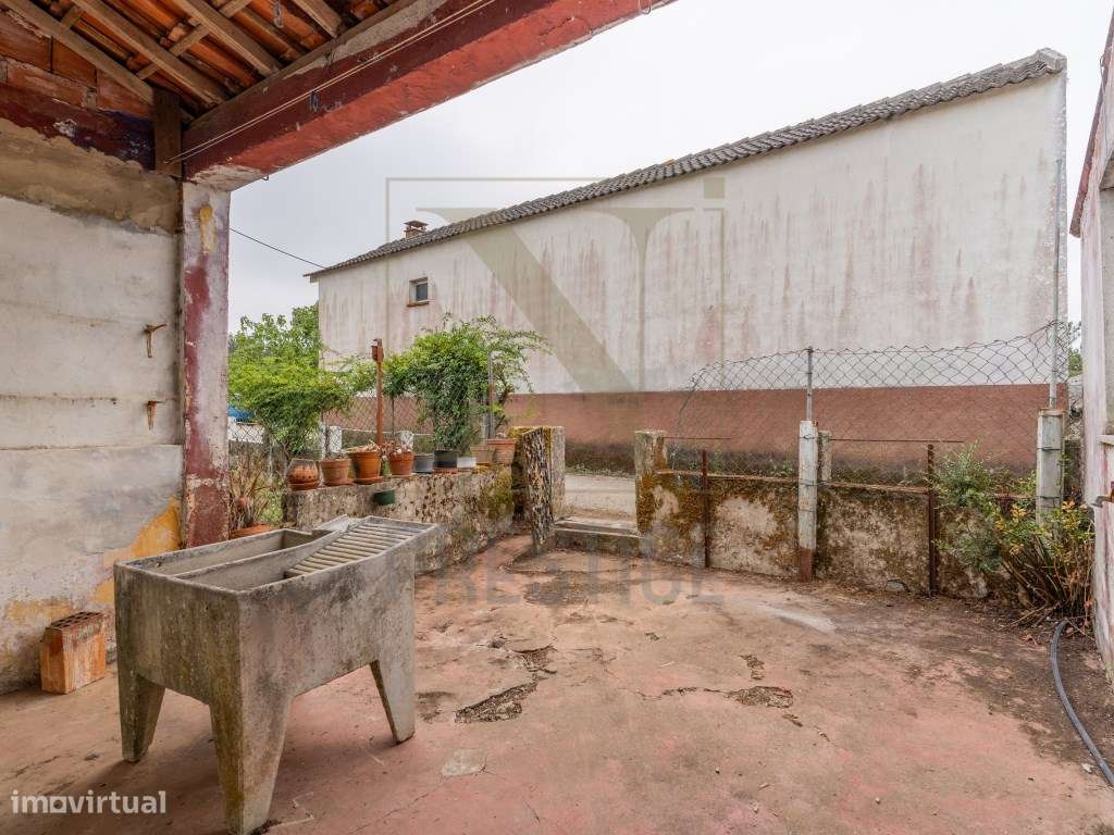 Moradia T3 em Vila Nova de Poiares-7