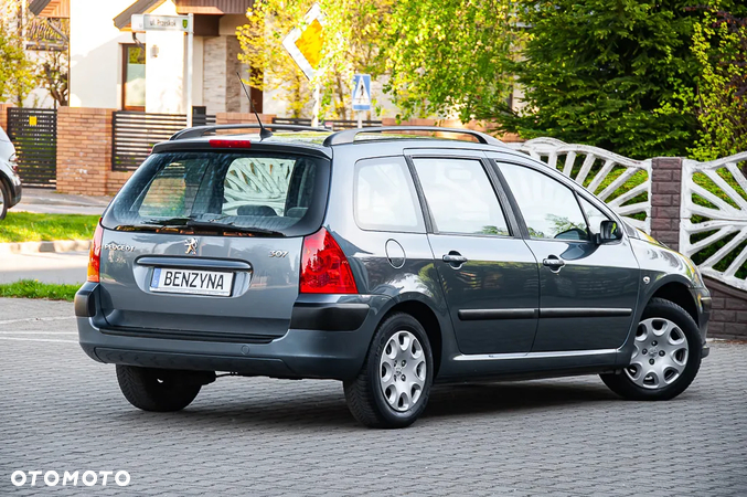 Peugeot 307 - 11