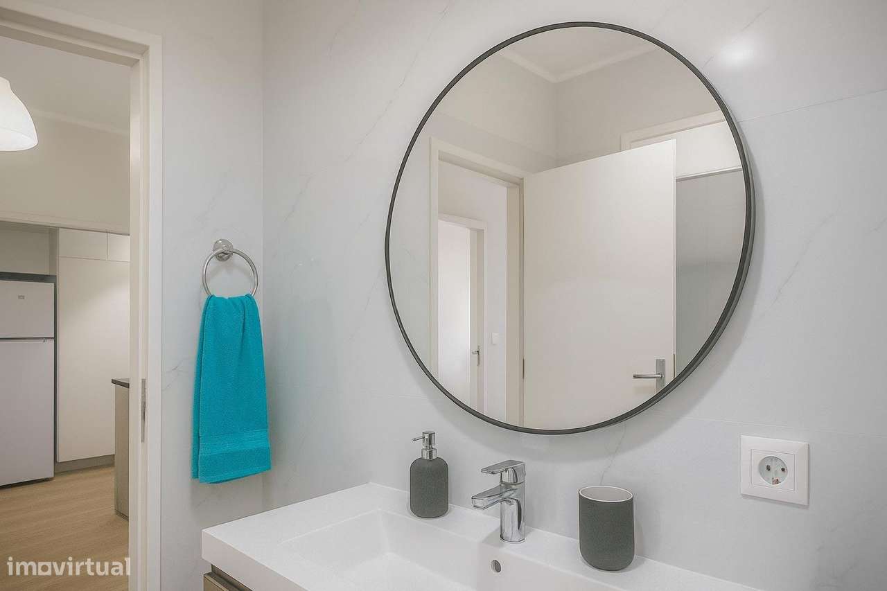 T1 Renovado com Varanda – Avenida Rodrigues de Freitas, Porto-7