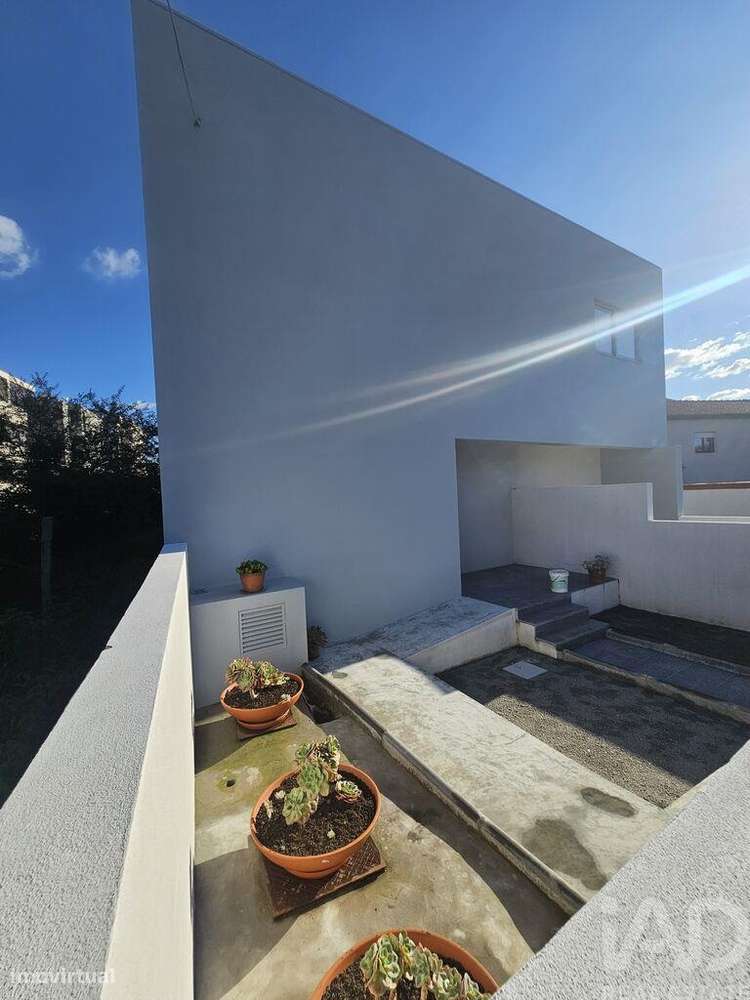 Apartamento T3 em Oliveira do Douro de 120,00 m2 - Grande imagem: 5/28