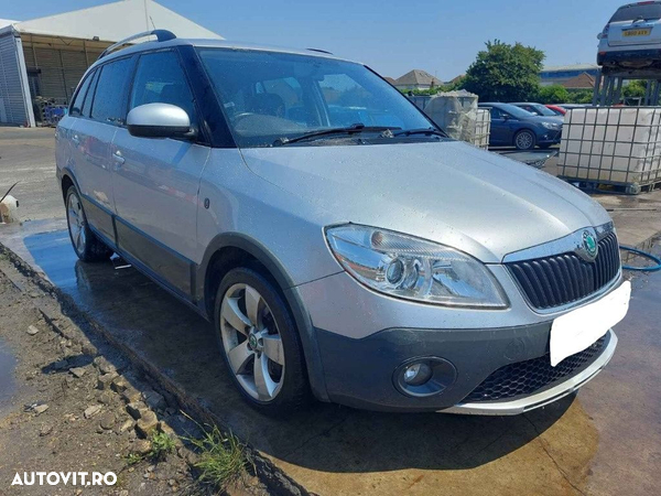 Usa dreapta fata Skoda Fabia 2 2011 Scout BREAK 1.6 TDI CAYC - 1