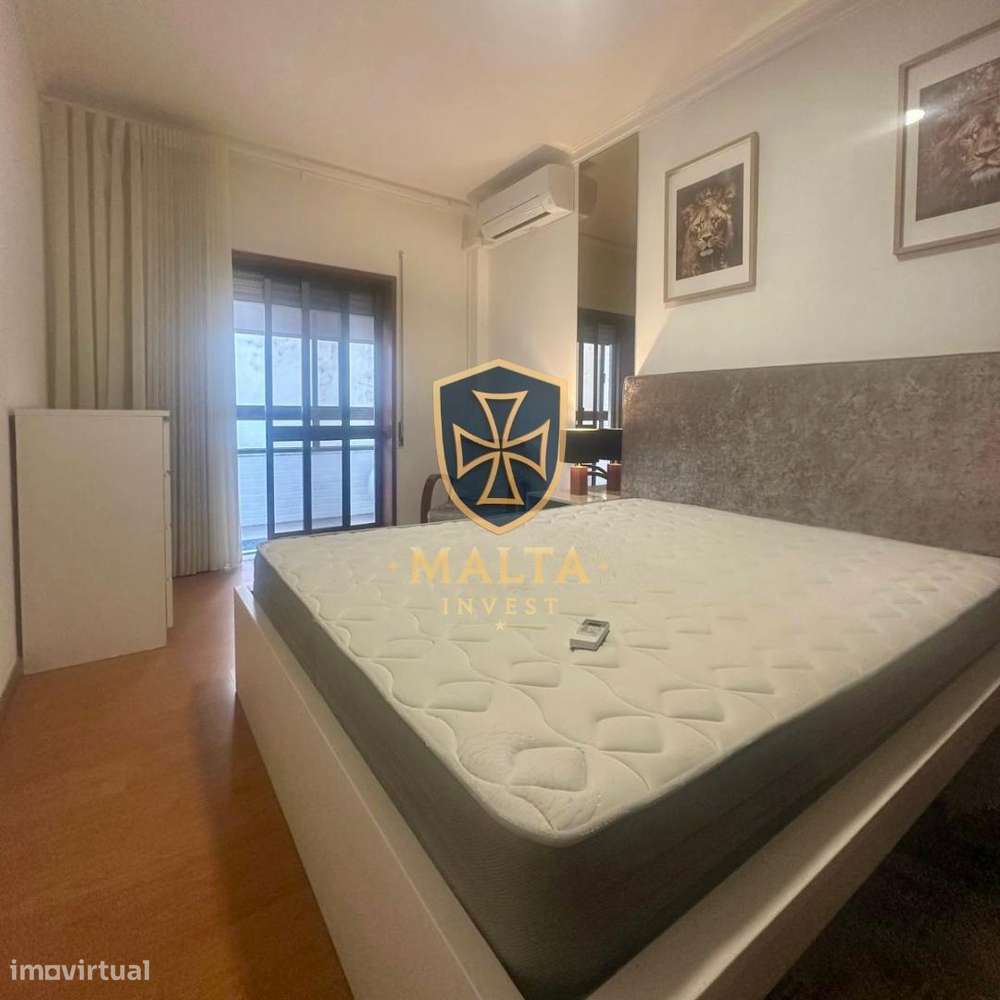 Apartamento T3 Renovado na Rua do Caires em Braga-33