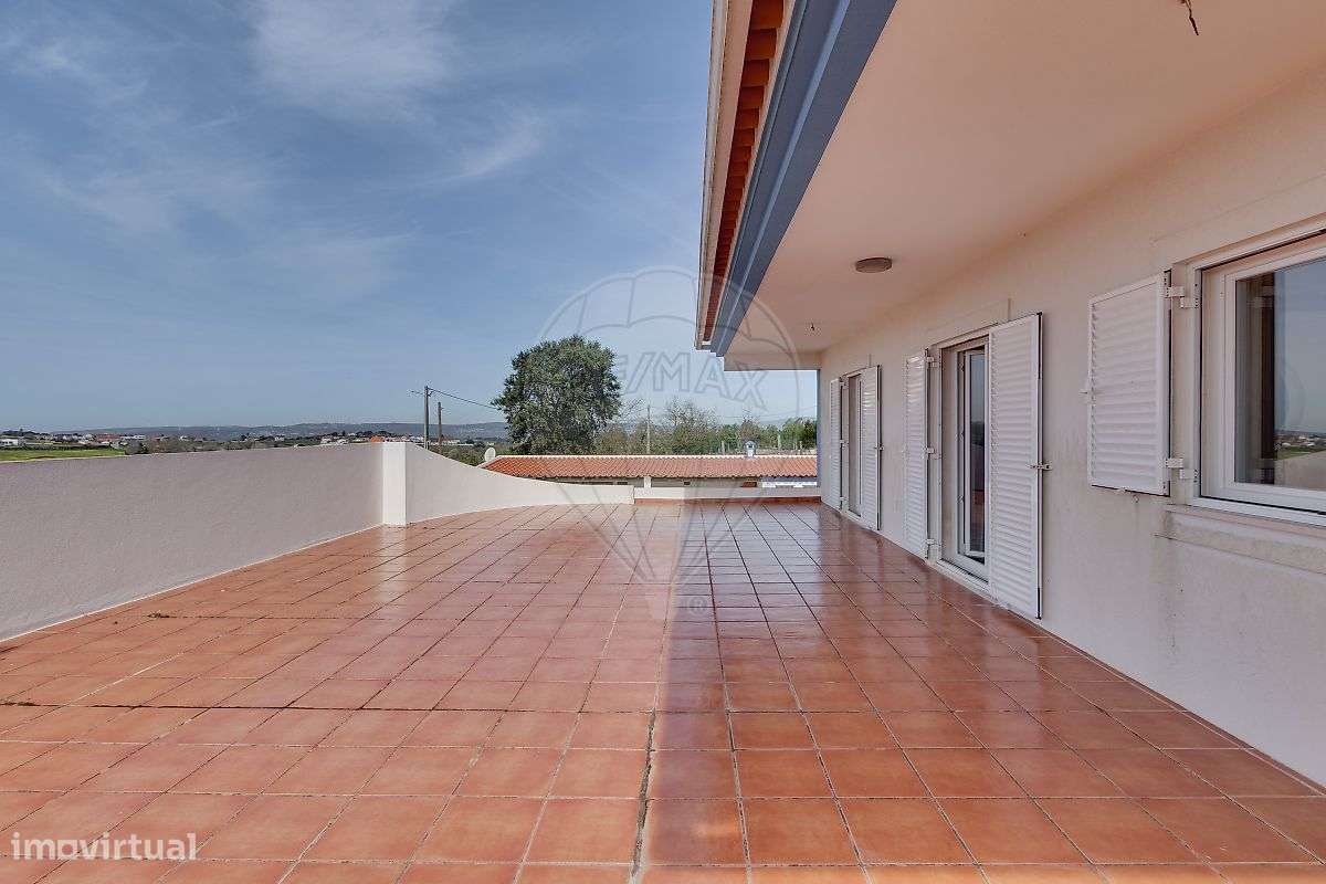 Moradia T5 para venda-21