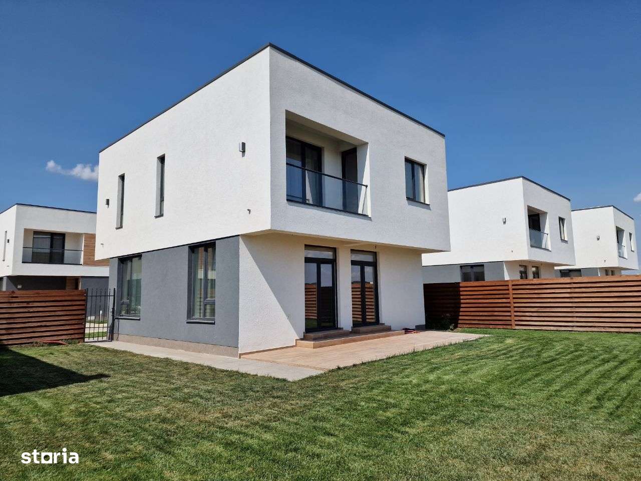 Single 4 camere, 350 mp, preinstalare Smart Home, complex - Imagine principală: 4/4