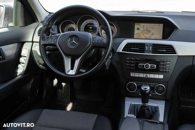 Mercedes-Benz C 220 T CDI DPF Avantgarde - 14