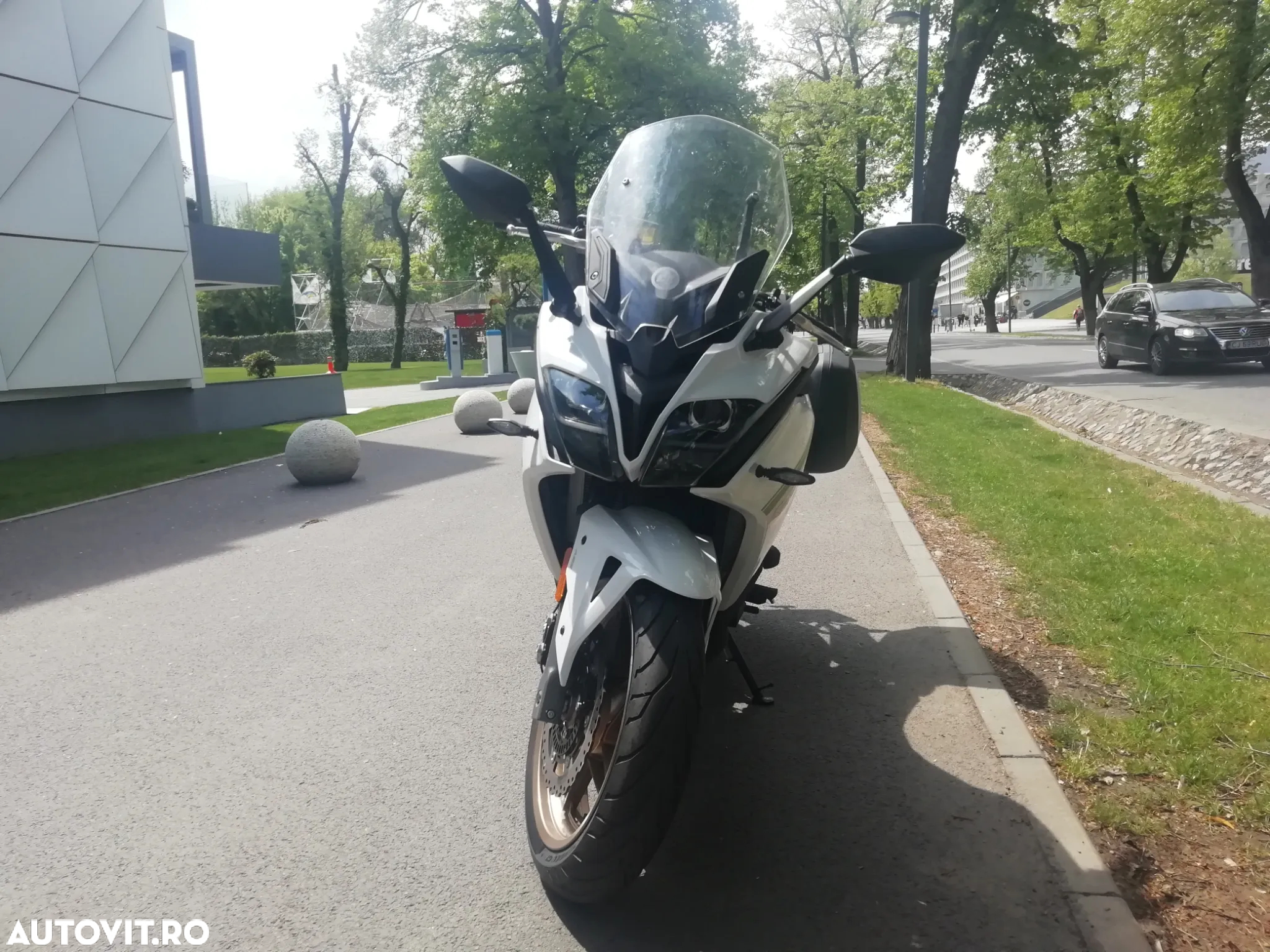 CF Moto 650GT ABS - 8