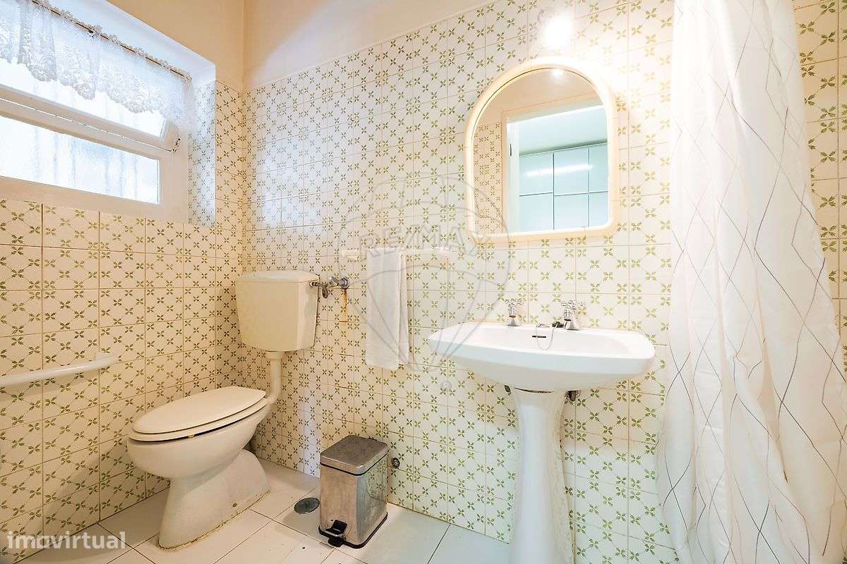 Moradia T4 para venda-8