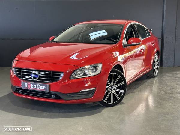 Volvo S60 2.0 D3 Momentum Geartronic - 1