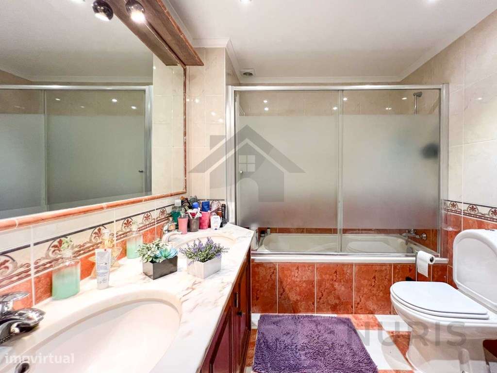 Moradia T3 com piscina para venda em Lagos-31