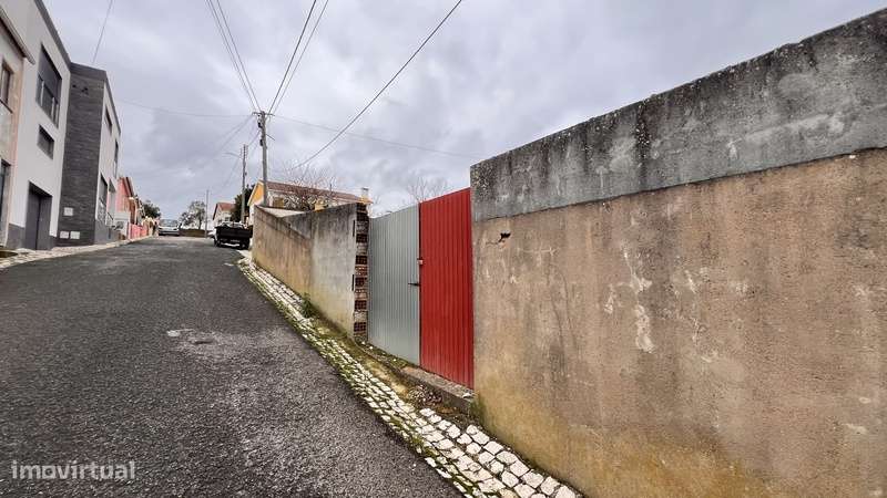 Armazém Oportunidade única na Aldeia Gavinha – Alenquer!-10