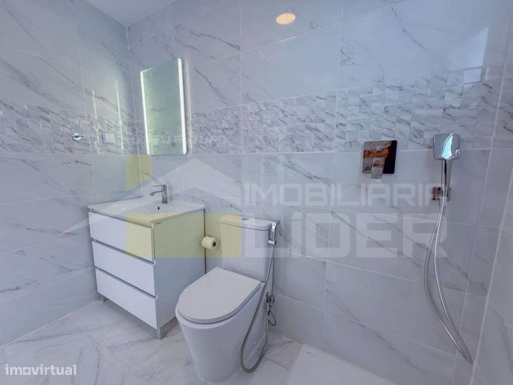 Excelente Oportunidade de Investimento na Ventosa Torres Vedras.-10