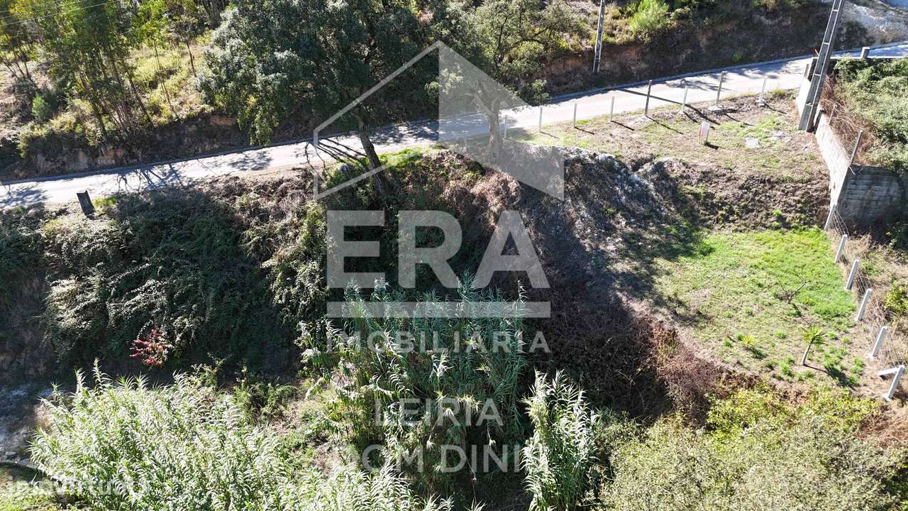 Terreno para construção com cerca de 900m²-8