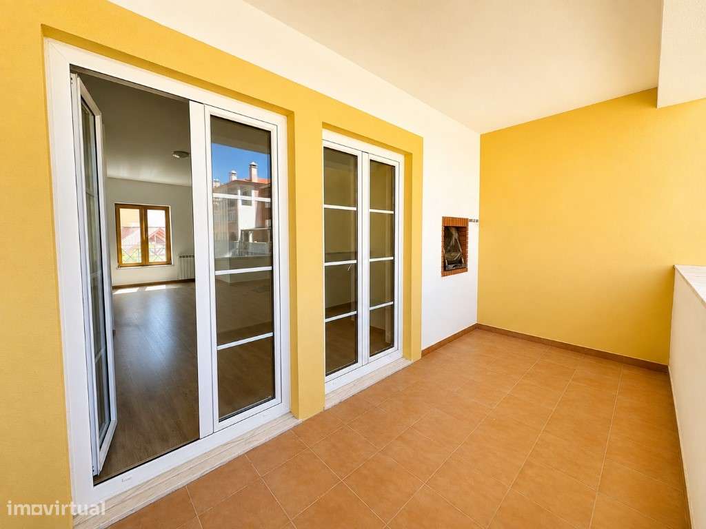 T2 na Quinta da Beloura | 2 Suítes | Garagem | Piscina | Elevador-31