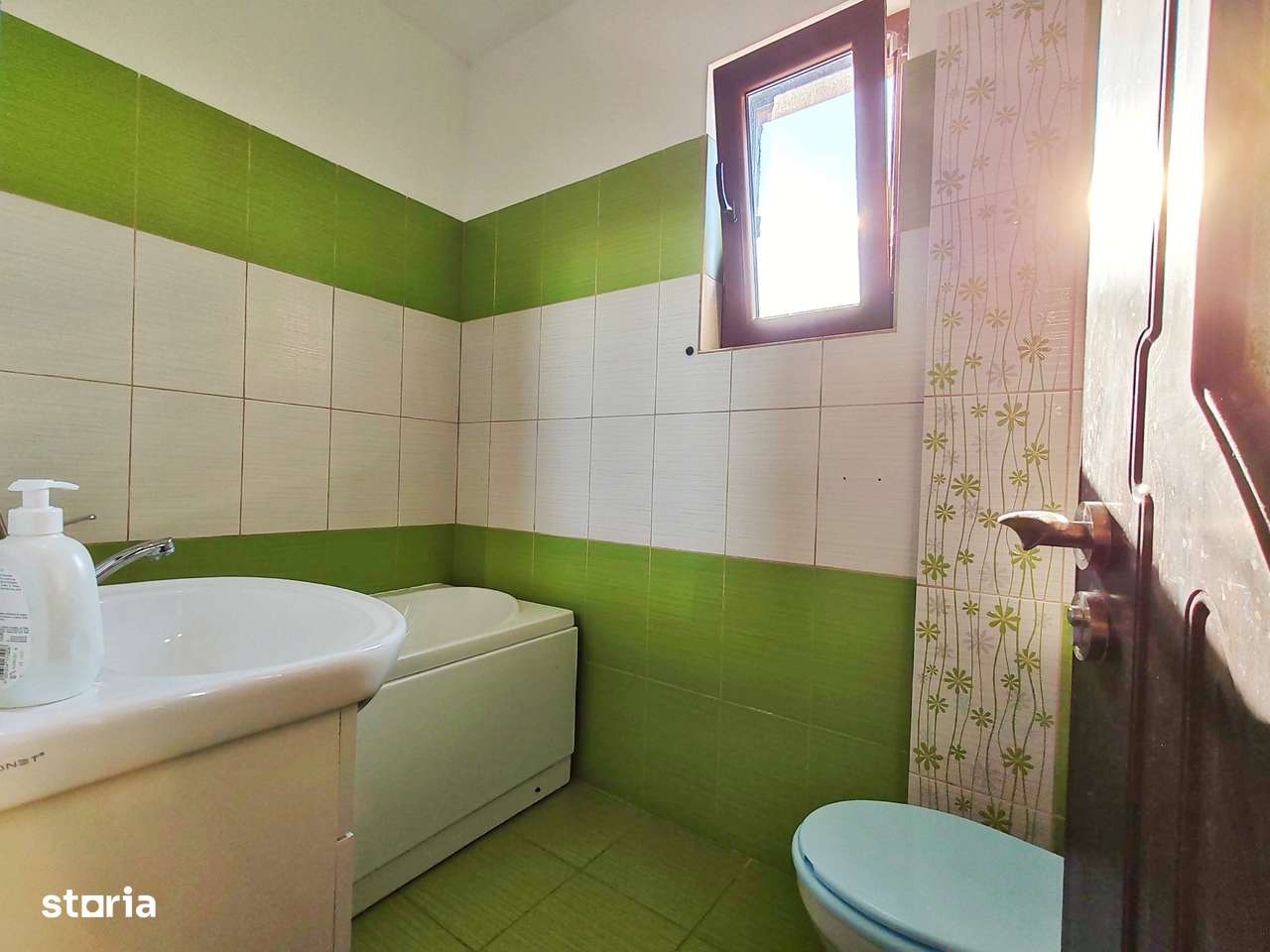 Vindem apartament in Navodari-6