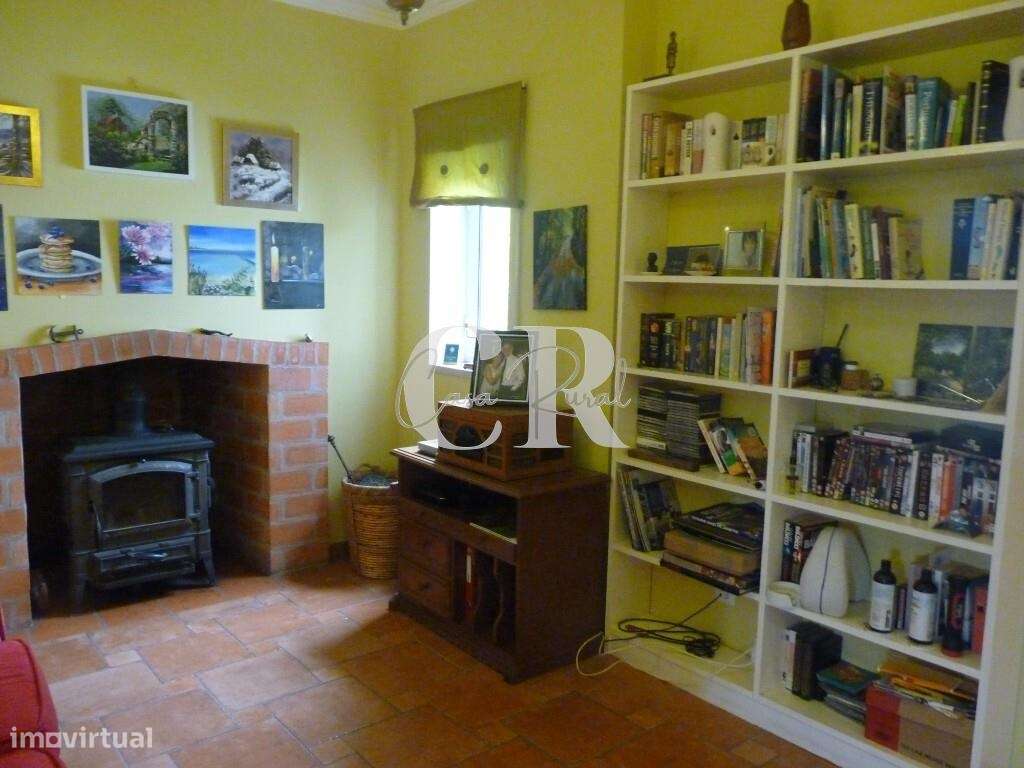 Casa isolada de 3 quartos com piscina, garagem, poço e vistas deslumbr-17