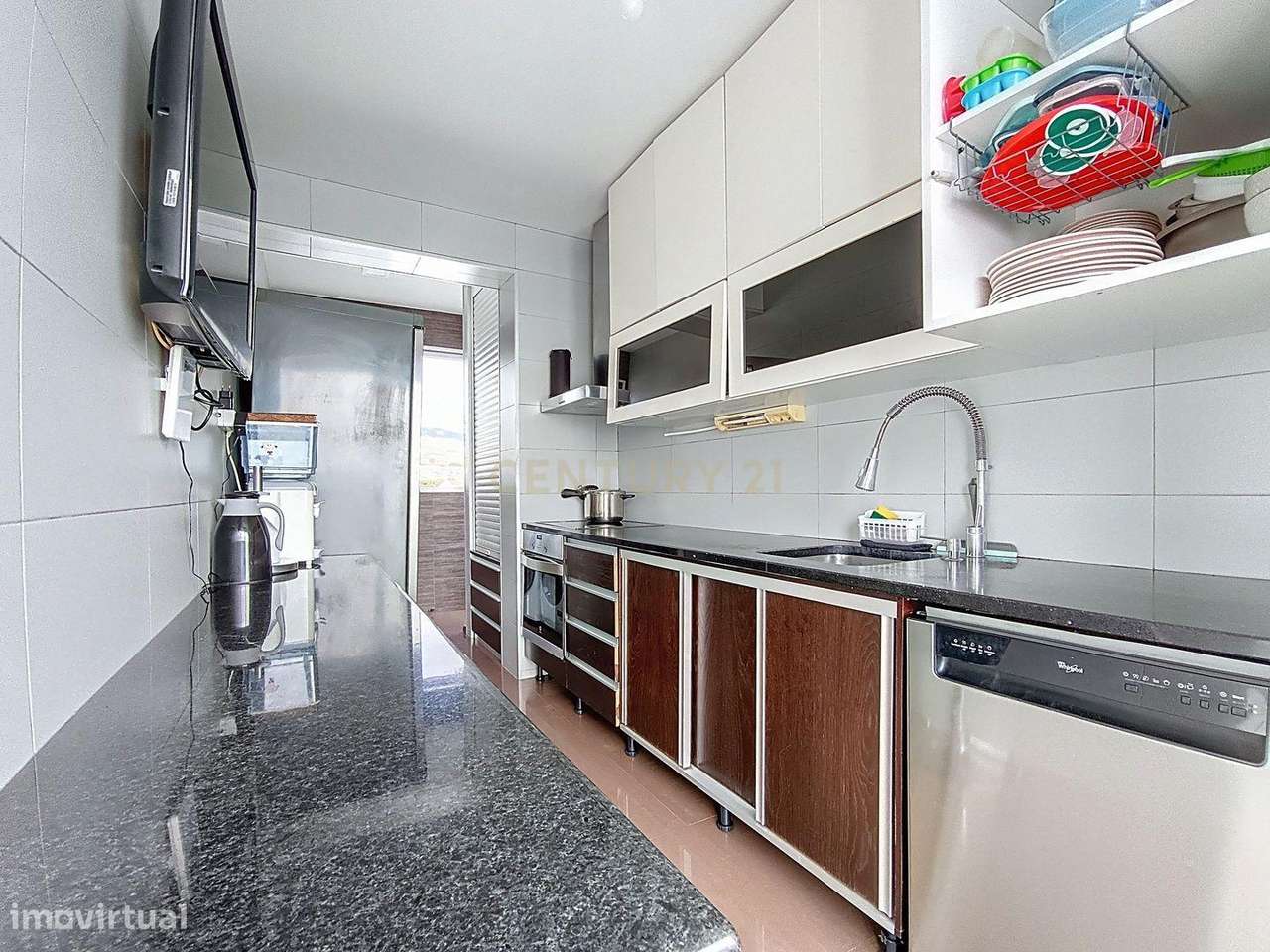 Casa com Vista Serra e Mar em Lagoa, Ilha de São Miguel - Grande imagem: 5/21