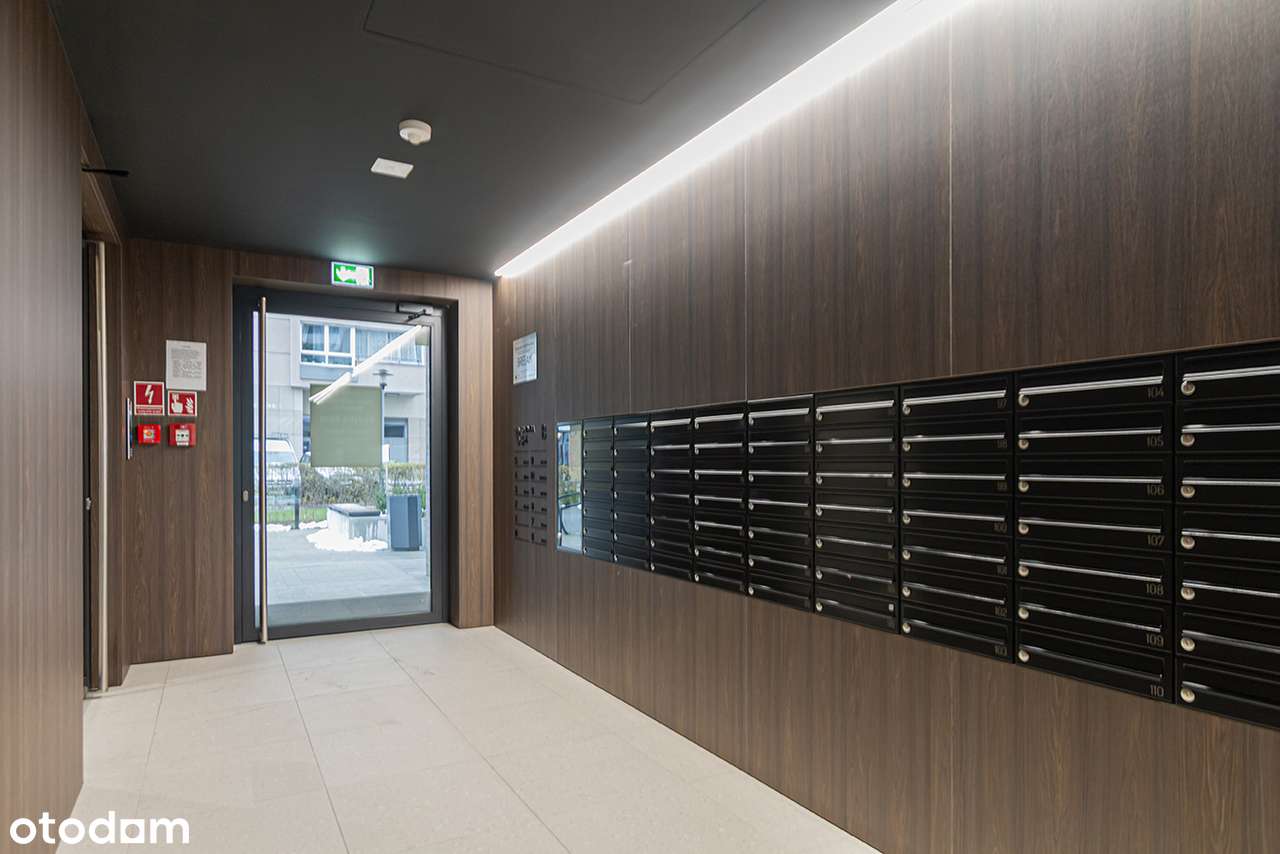 Apartament na Ostatnim Piętrze z Widokiem na Miasto-12