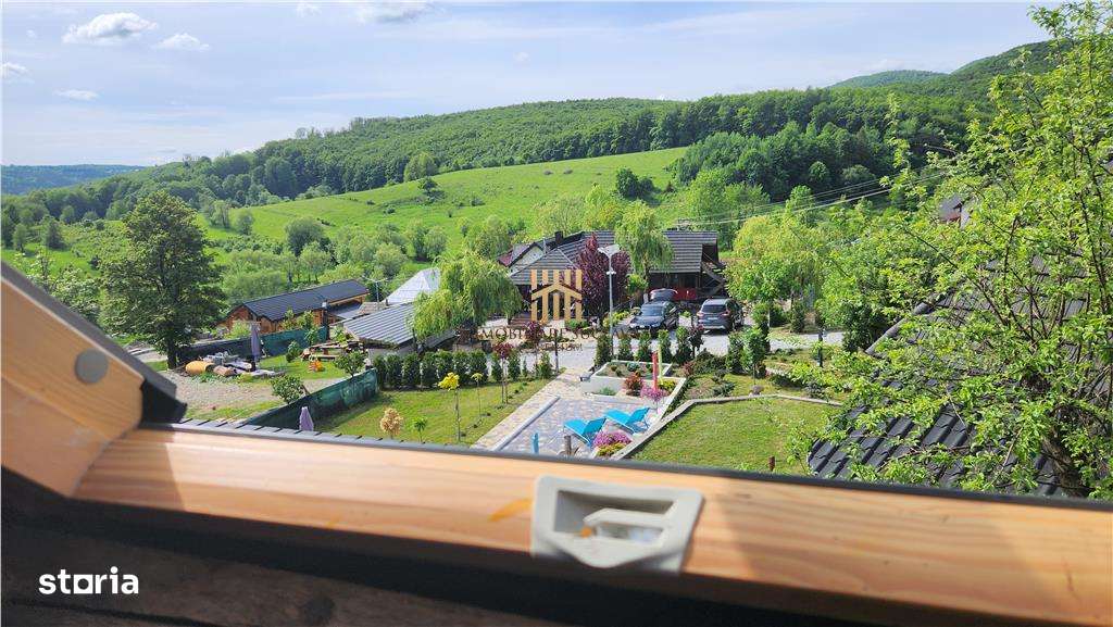 Casa Traditionala din lemn, in Bucovina! Zona Turistica - Cacica! - Imagine principală: 2/15