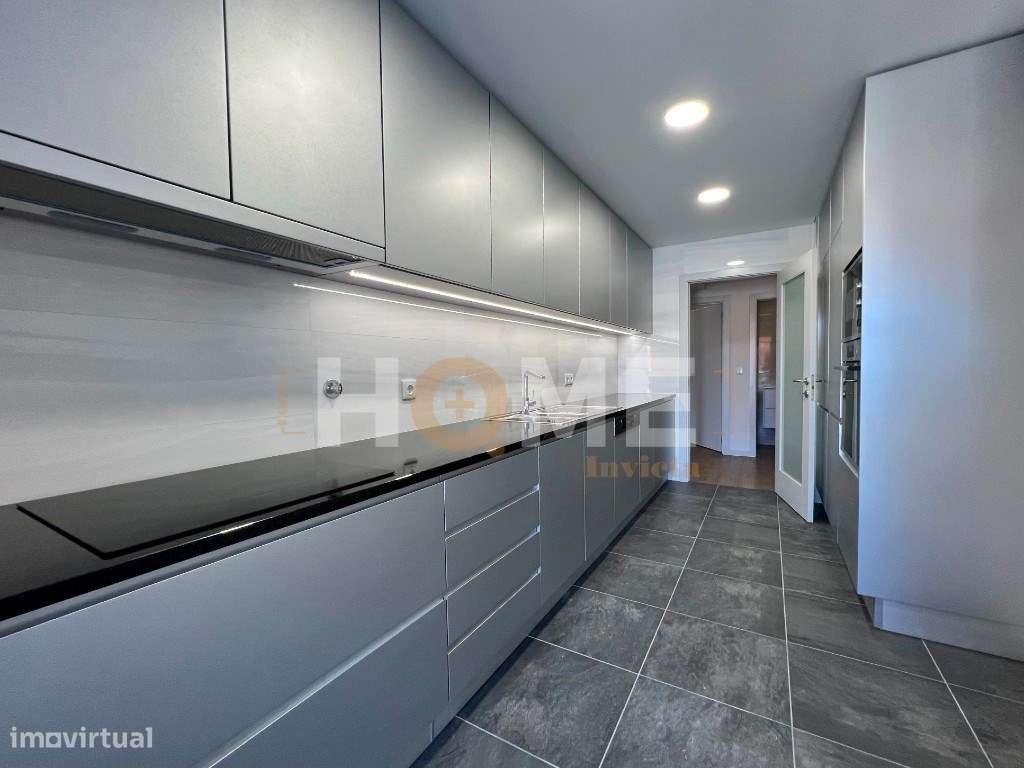 EXCELENTE Apartamento T3 NOVO | em plena Av. da Boavista-10