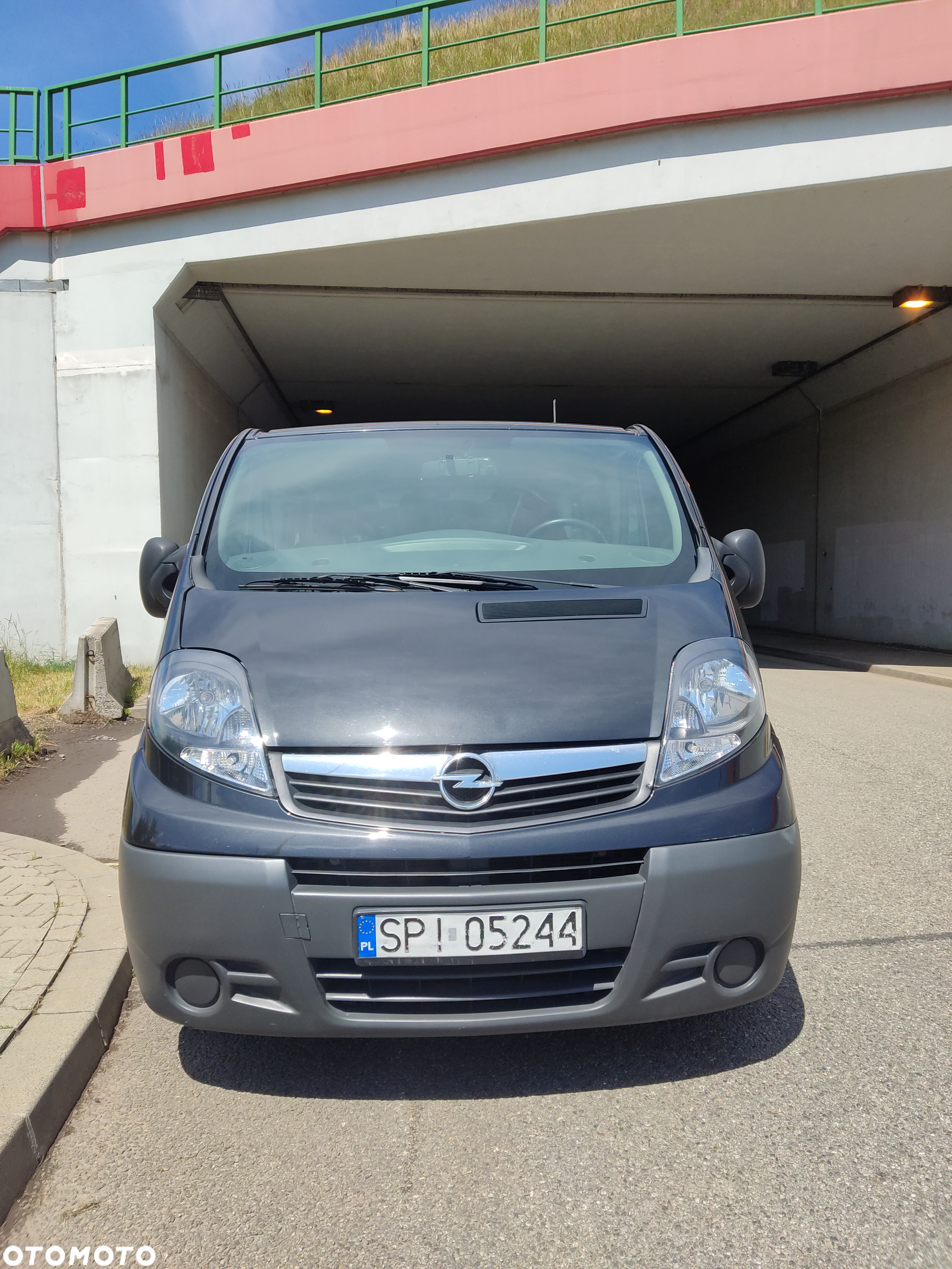 Opel Vivaro - 20