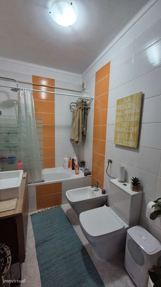 Apartamento T2 no centro do Montijo-15