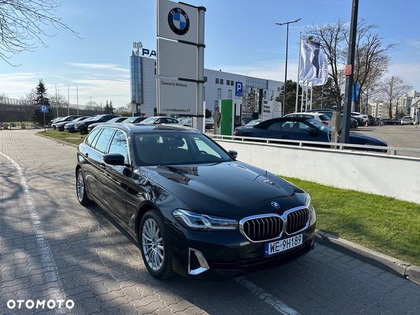 BMW Seria 5 520i Luxury Line - 1