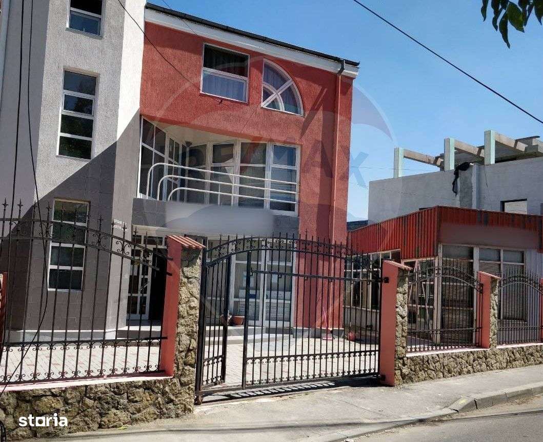 Spațiu comercial de vânzare în zona Piața Centrală -Galați - Imagine principală: 4/12