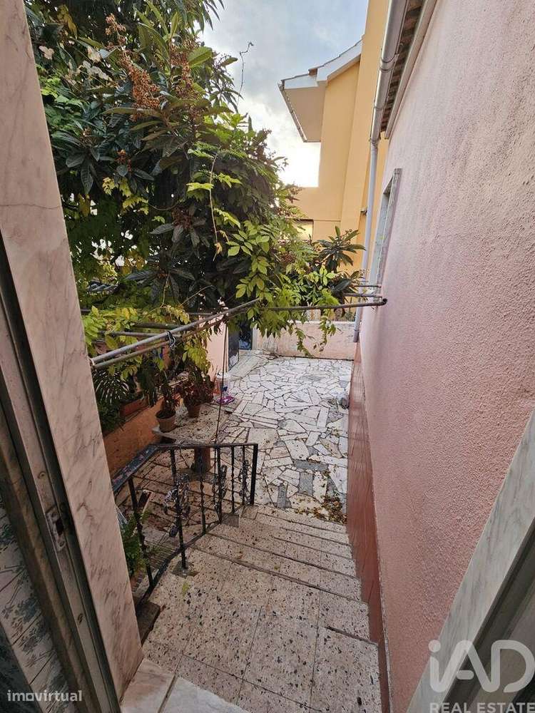 Moradia térrea T3 em Vialonga de 75 m2 - Grande imagem: 4/21