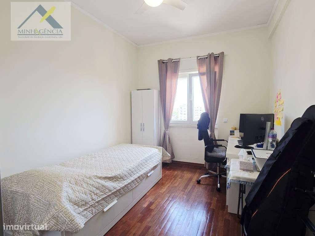 Apartamento T3 remodelado no Bairro do Liceu em Setúbal-16