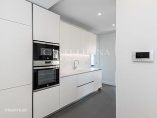 Apartamento T4 localizado junto à Rotunda da Boavista - Grande imagem: 5/34