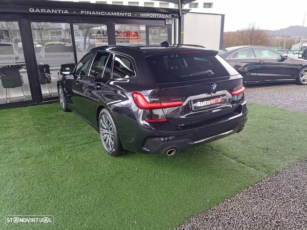 BMW 320 d Touring xDrive Pack M Auto - 17