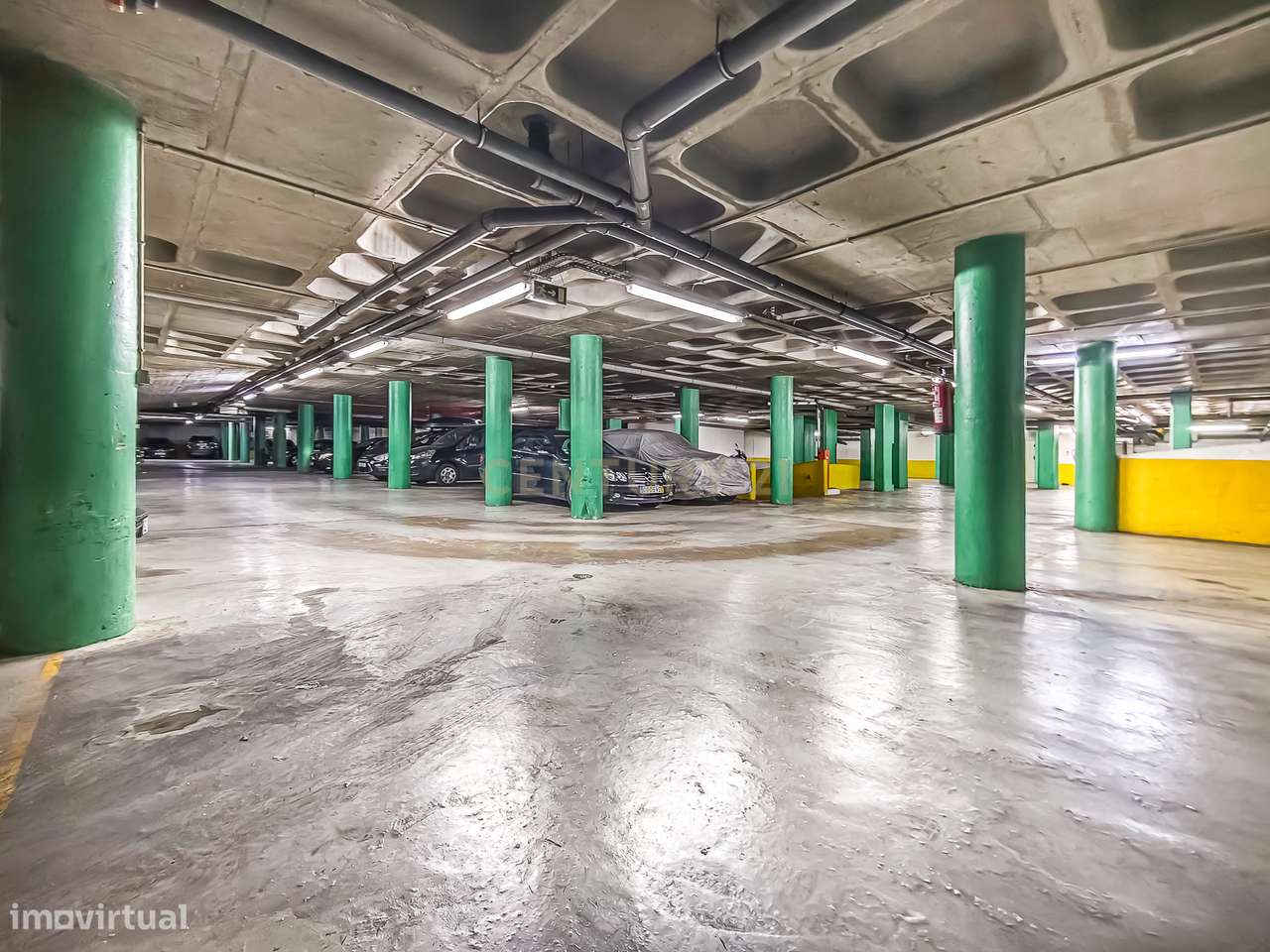 Parqueamento em Entrecampos - Grande imagem: 3/6