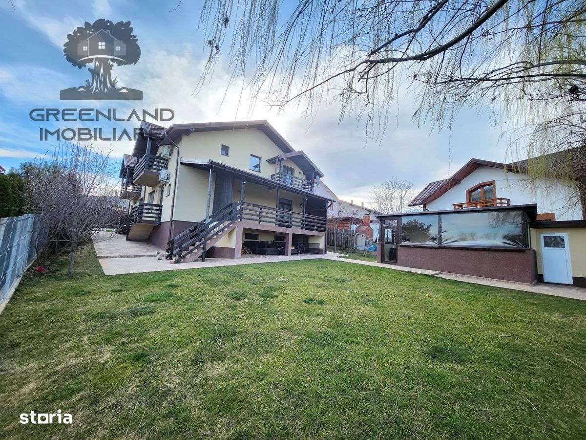 Vila 4 CAM, 2 bai, 150mp, teren 700 mp, langa Famiy Market Miroslava - Imagine principală: 2/11