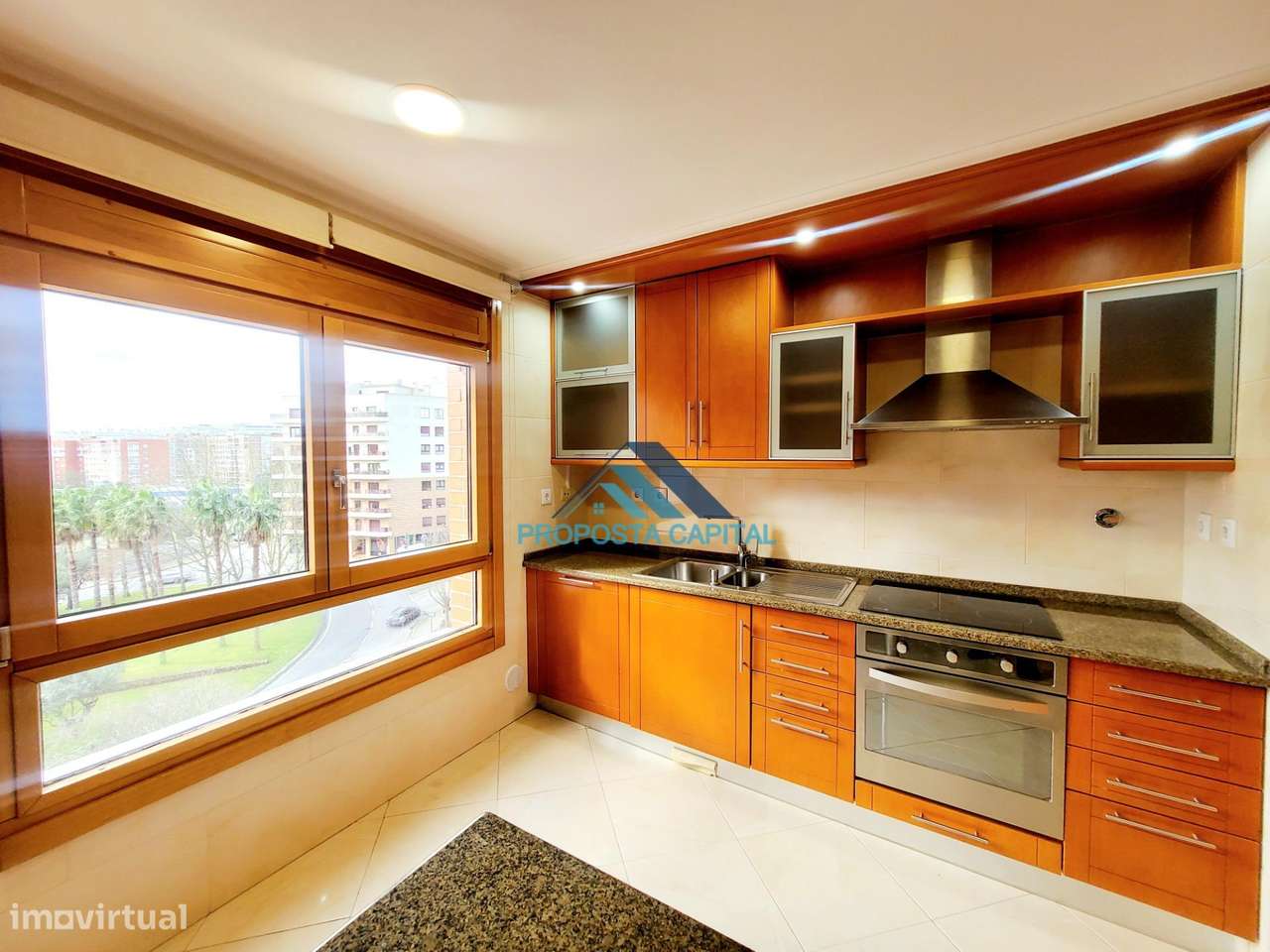 APARTAMENTO T3 C/ 4 LUGARES DE ESTACIONAMENTO | COLINAS DO CRUZEIRO-13