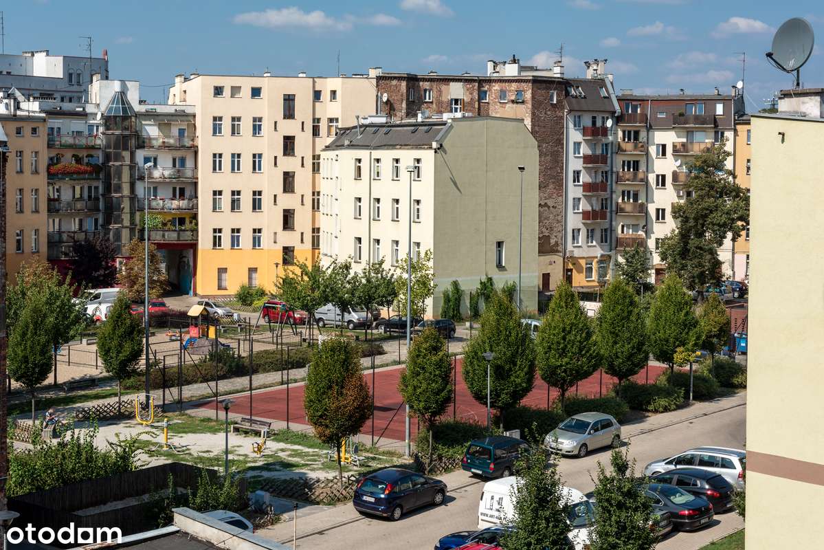 35 m2, wysoki standard, kamienica po remoncie- betonowe stropy!-17