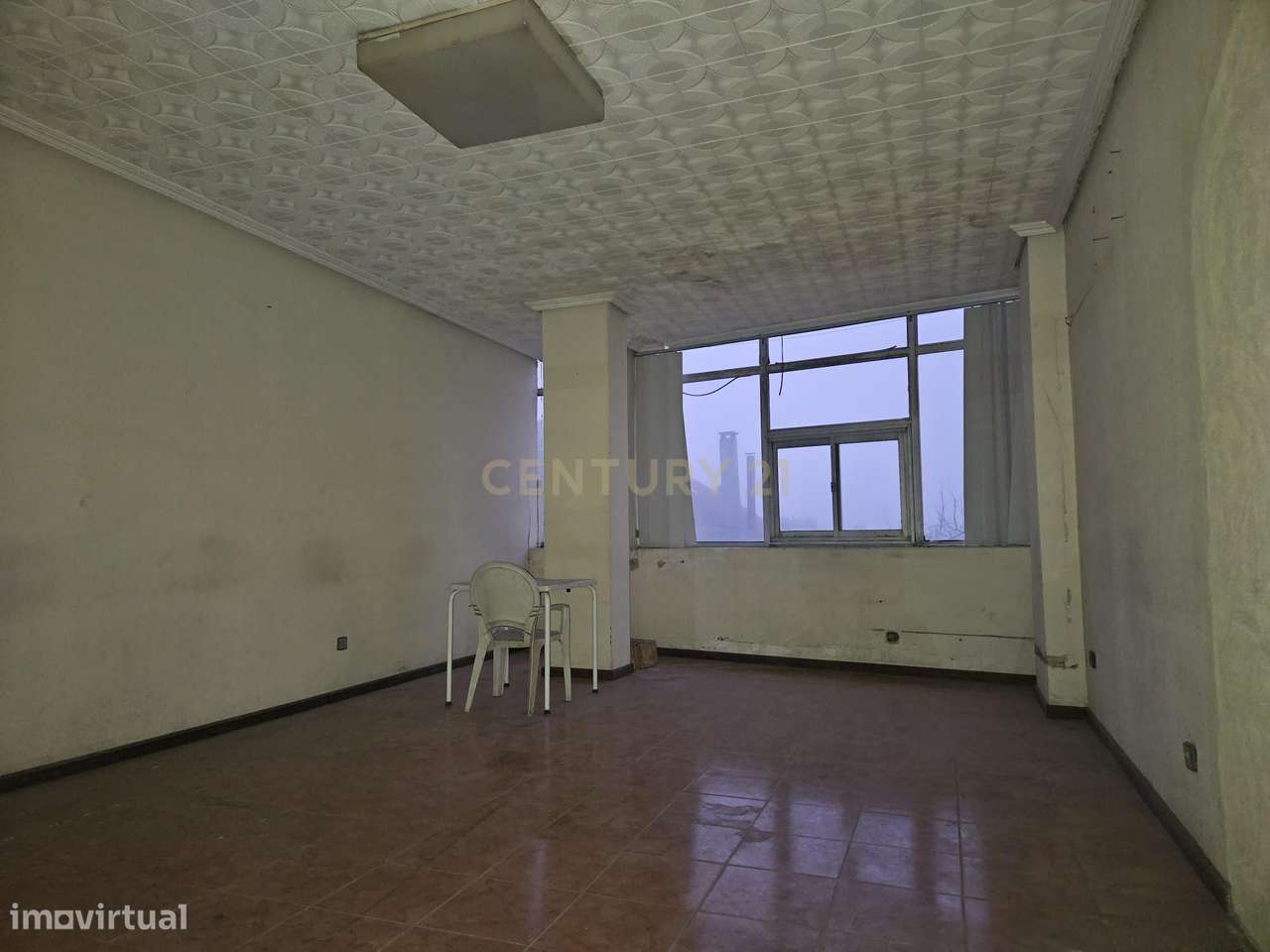 Loja na Guarda - Oportunidade Única no Centro da Cidade - Grande imagem: 3/5