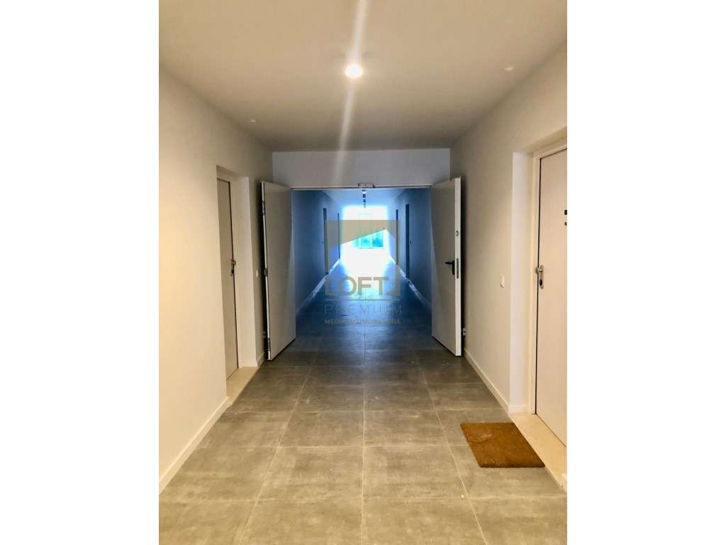 Apartamento T1 em Azurém no Guimaflats Residence-17