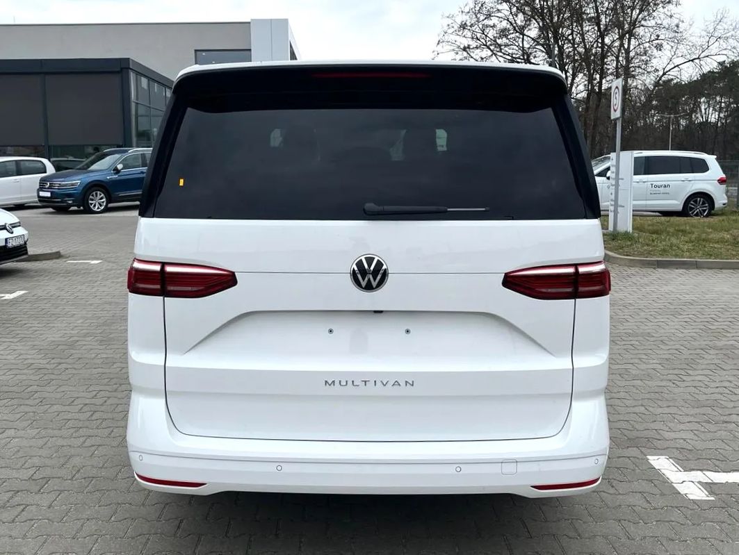 Volkswagen Nowy Multivan Life / 2.0 TDI / 150 KM