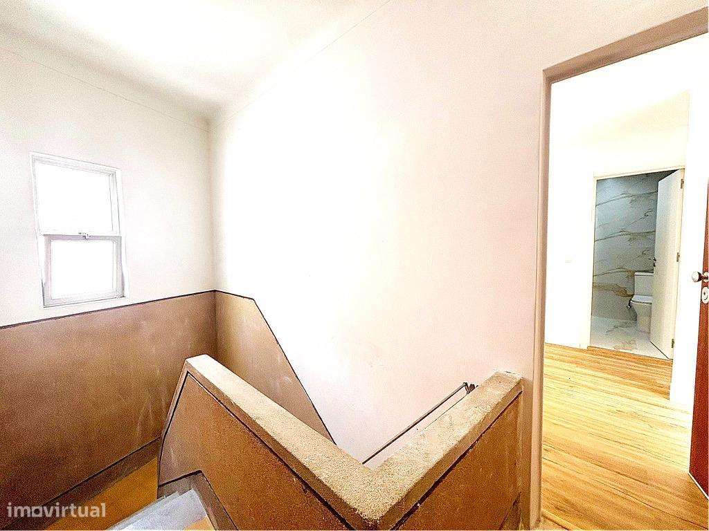 T2 Remodelado com Excelente Luz Natural no Forte da Casa!-19