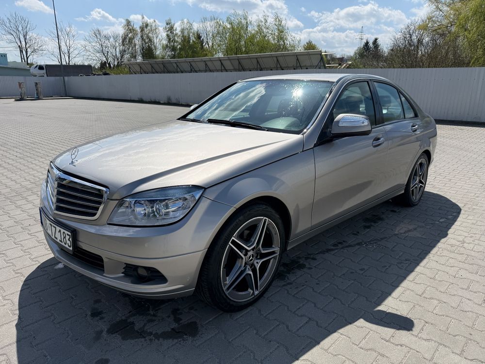 Mercedes-Benz C W204 180 Kompressor Automatik Classic 2007